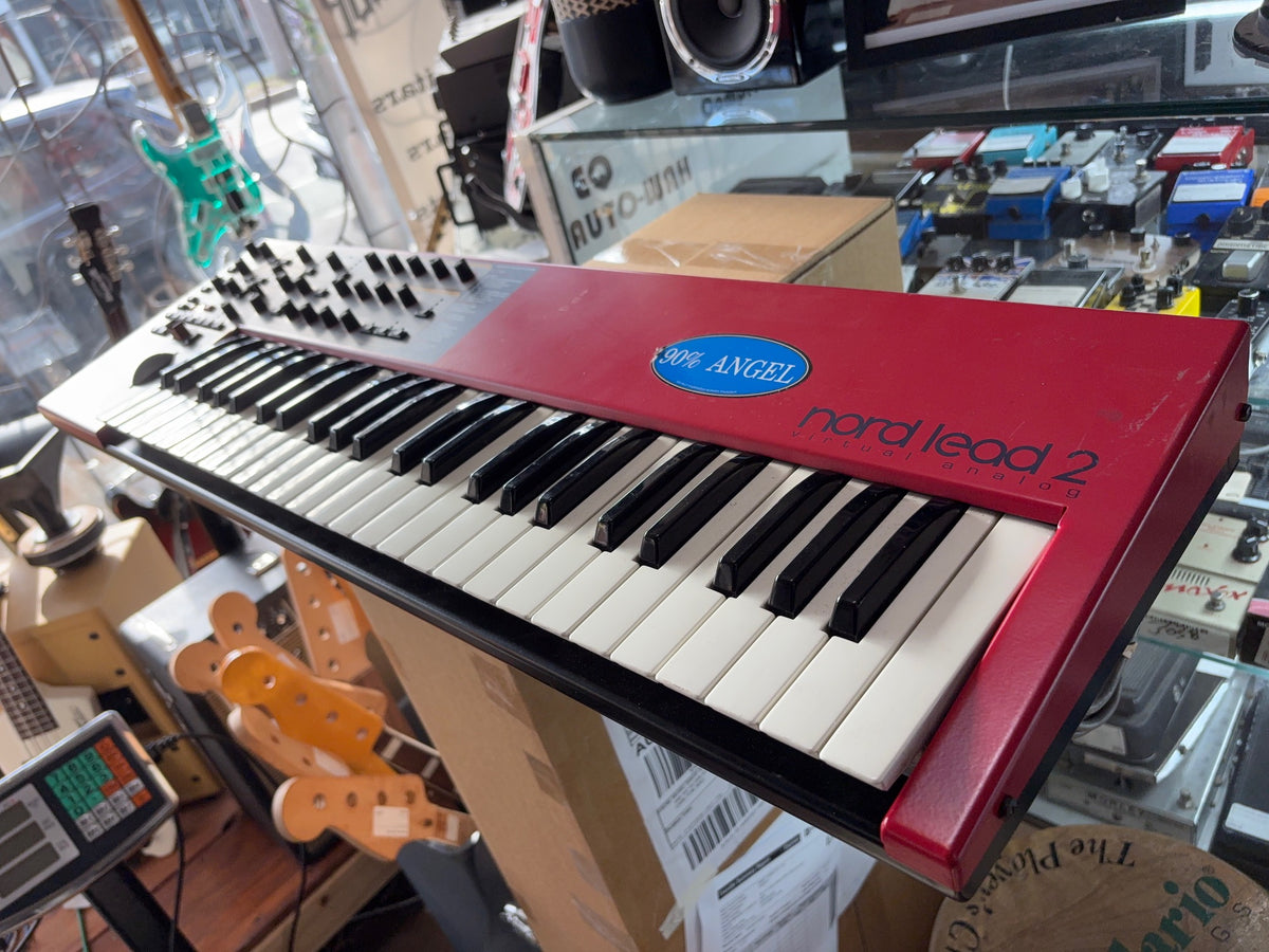 Clavia - Nord Lead 2 – musicswopshop