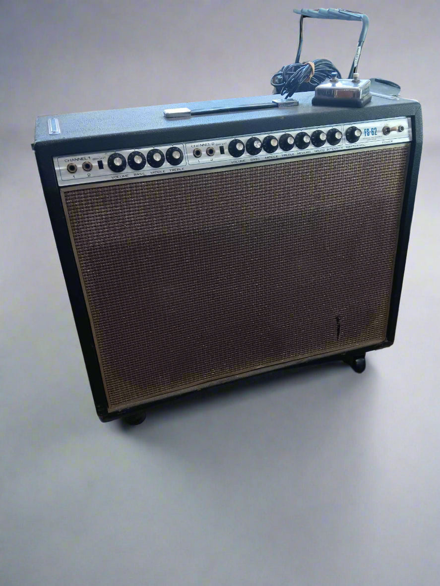 ELK FS-62 ギターアンプ 最近買ったもの。ELK FS-62 : r/GuitarAmps