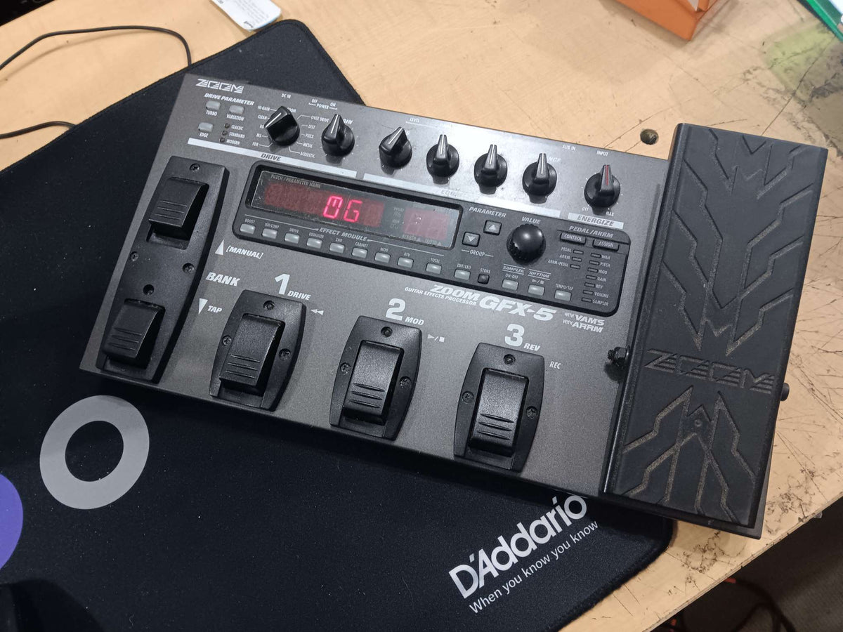 Zoom - GFX-5 – musicswopshop