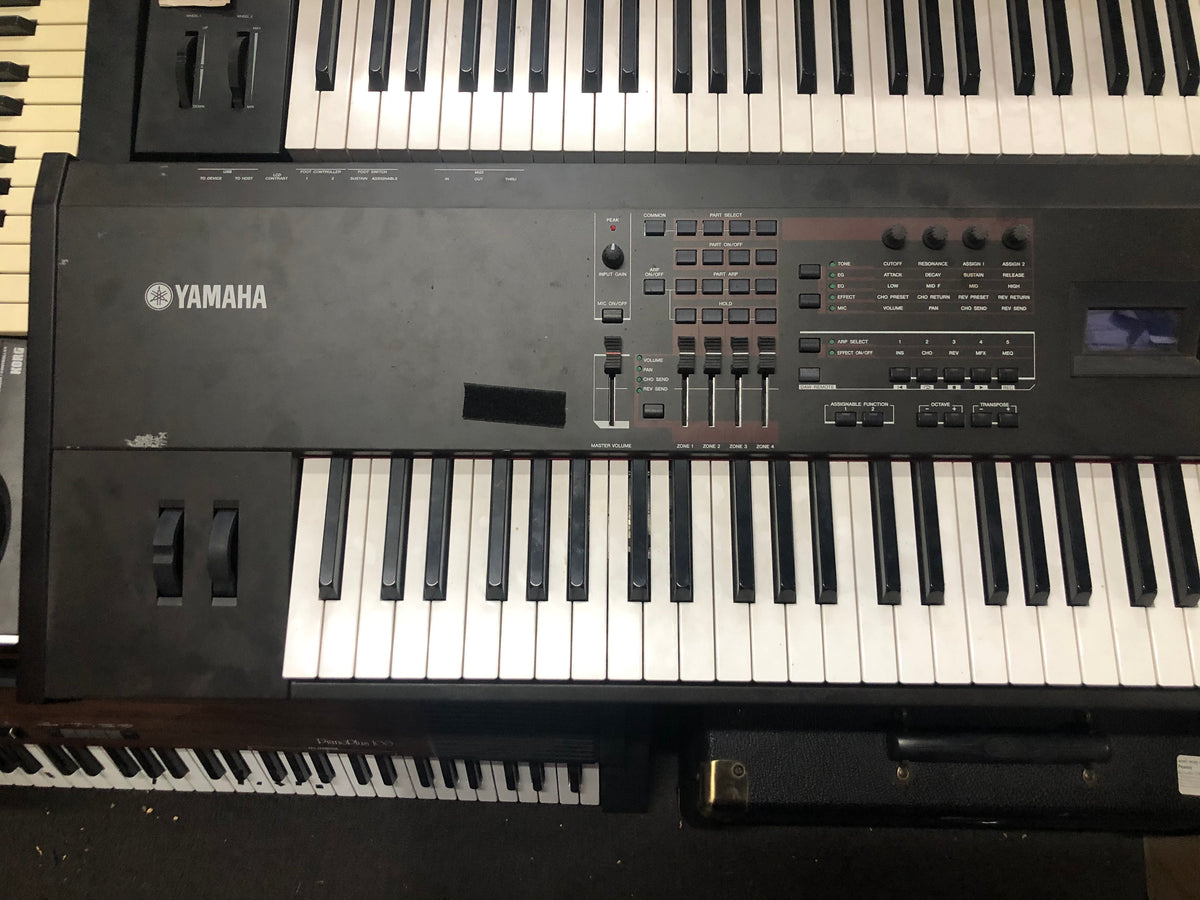 YAMAHA S90XS musicswopshop