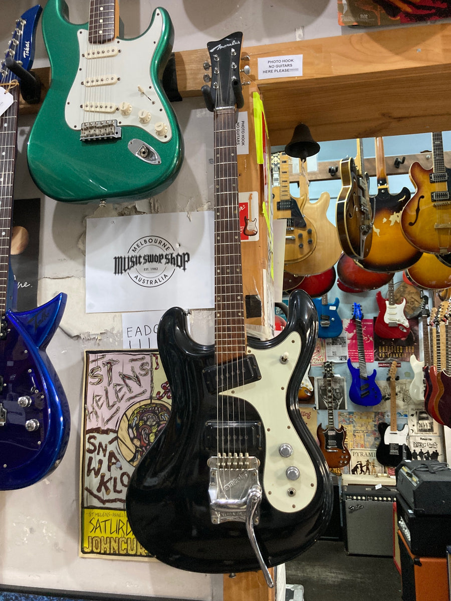 Morales - Mosrite Copy – musicswopshop Morales - Mosrite Copy – musicswopshop