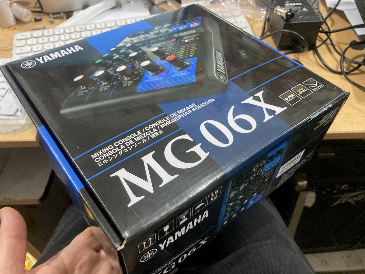 DJ機材 Yamaha MG06X Amazon | ヤマハ YAMAHA 6チャンネルミキシングコンソール MG06X