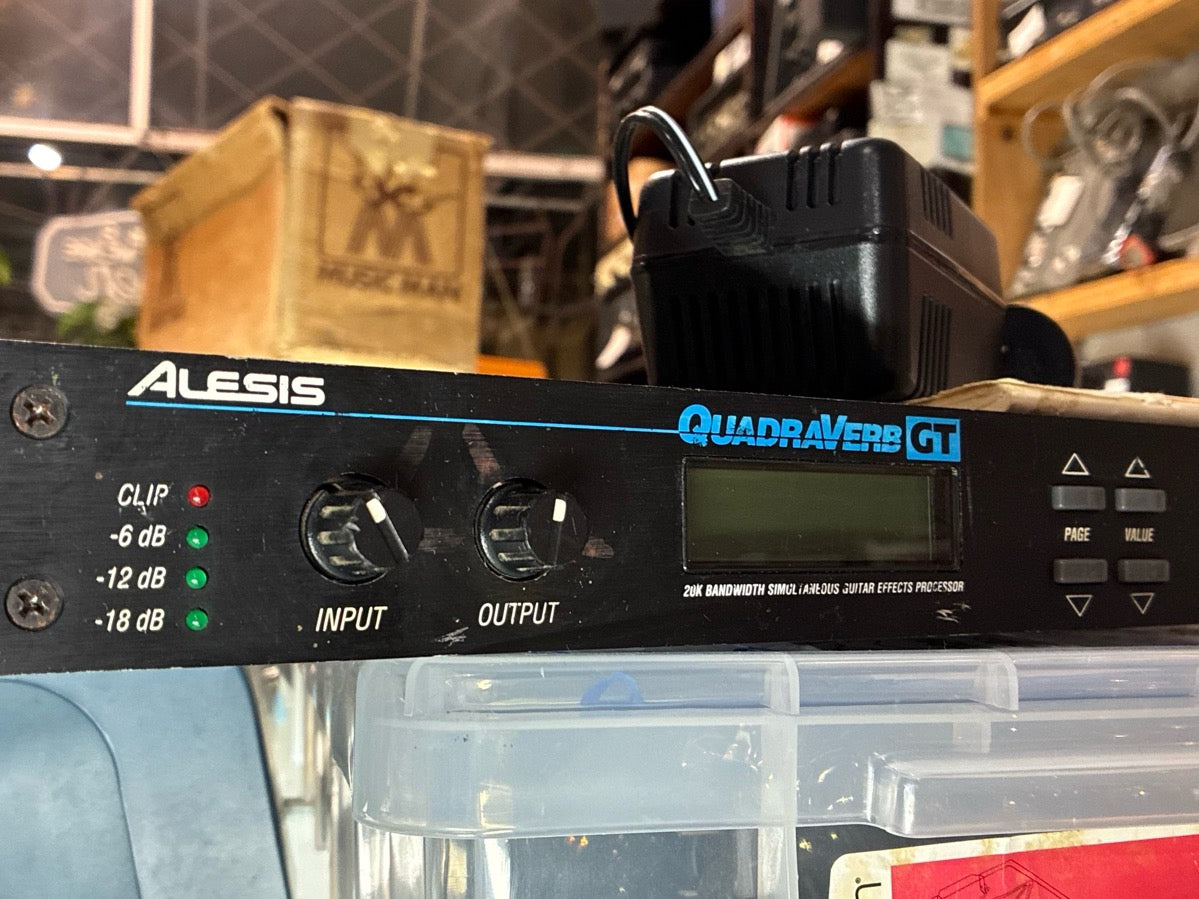 ALESIS QUADRAVERB GT （アレシス クアドラバーブGT） ALESIS QUADRAVERB GT （アレシス クアドラバーブGT）