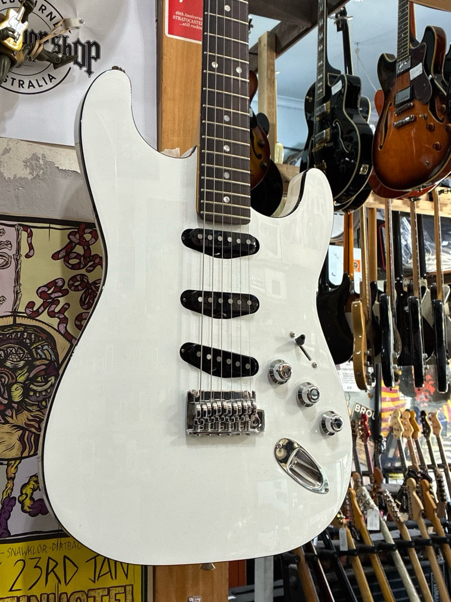 Fender - Aerodyne Stratocaster – musicswopshop