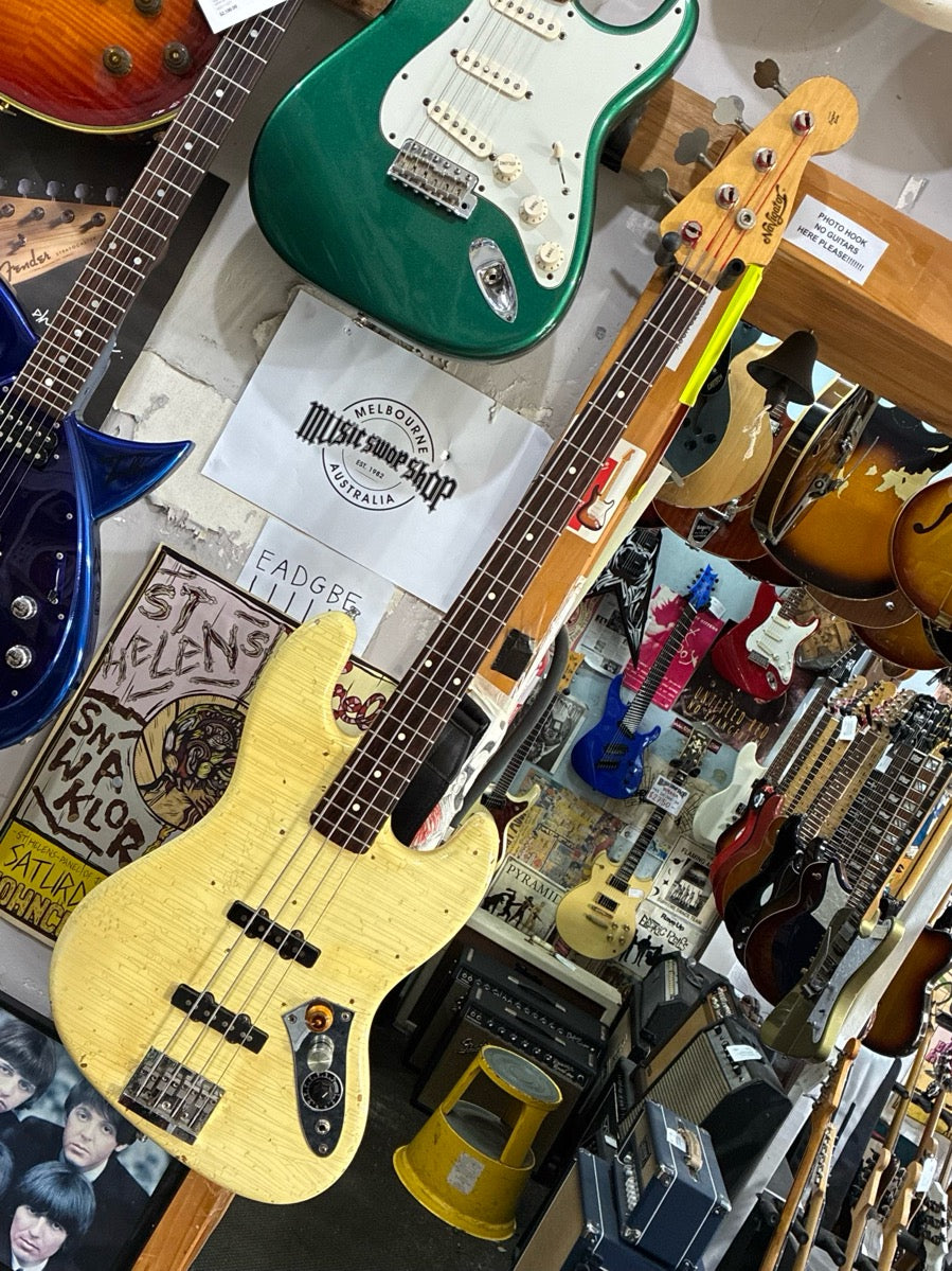 ESP - Navigator J Bass – musicswopshop