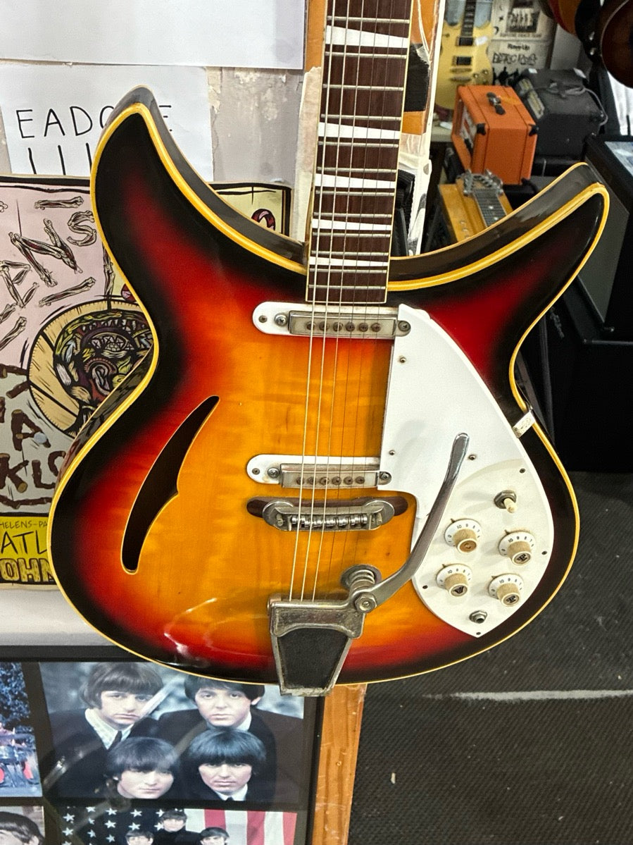 Guyatone　ＳＧ-４２Ｔ Guyatone SG-42T Cherry Sunburst Vintage Rare Oddball Guitar 1966