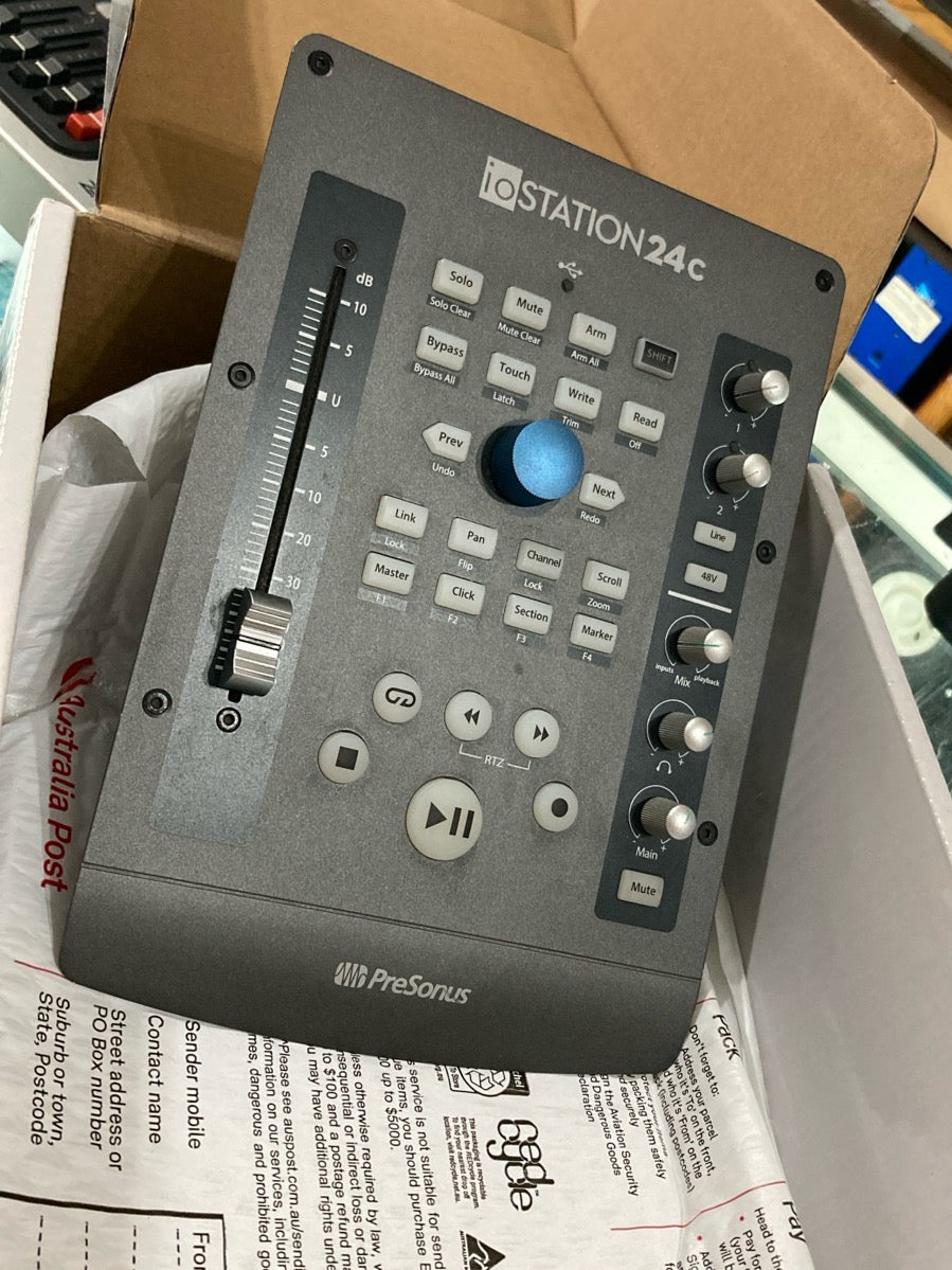PreSonus ioSTATION 24c 中古超美品最終値下げ 中古】 PRESONUS / STUDIO 24C 【御茶ノ水本店】【8/19 値下げ