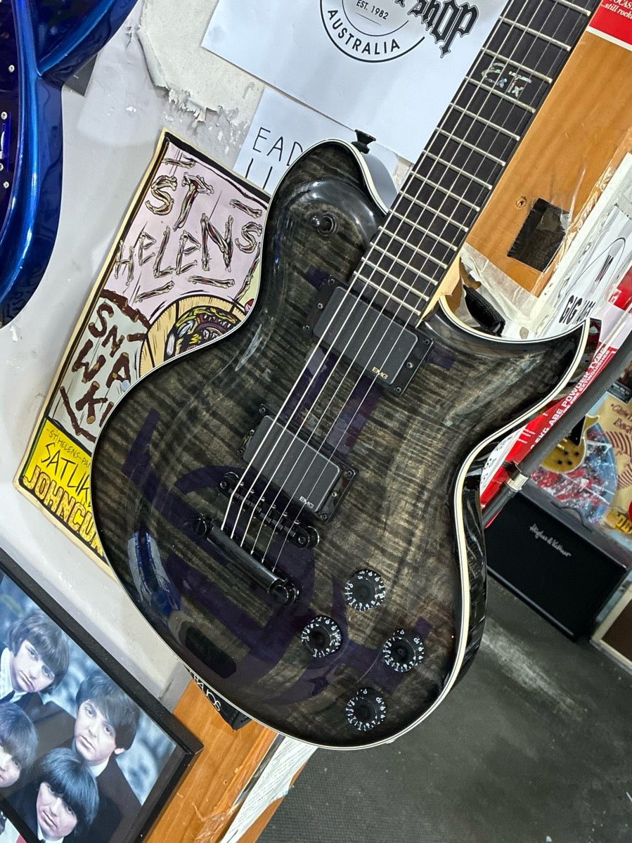 Washburn Custom Shop - Evil Twin Custom – musicswopshop