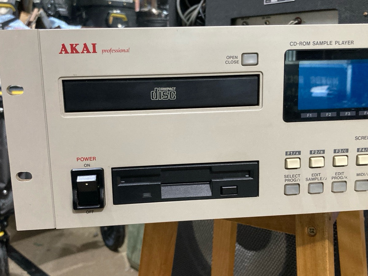 AKAI - CD3000 – musicswopshop