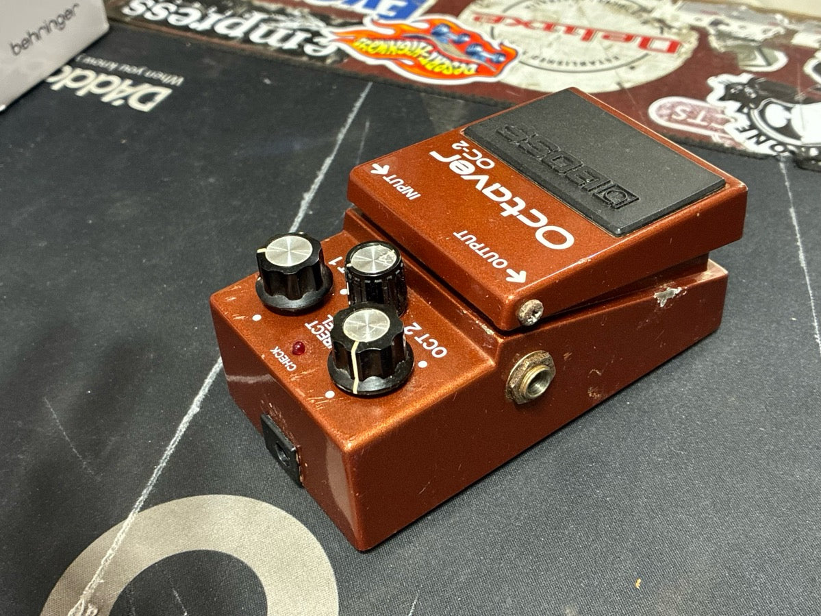 BOSS - OCTAVER OC-2 – musicswopshop