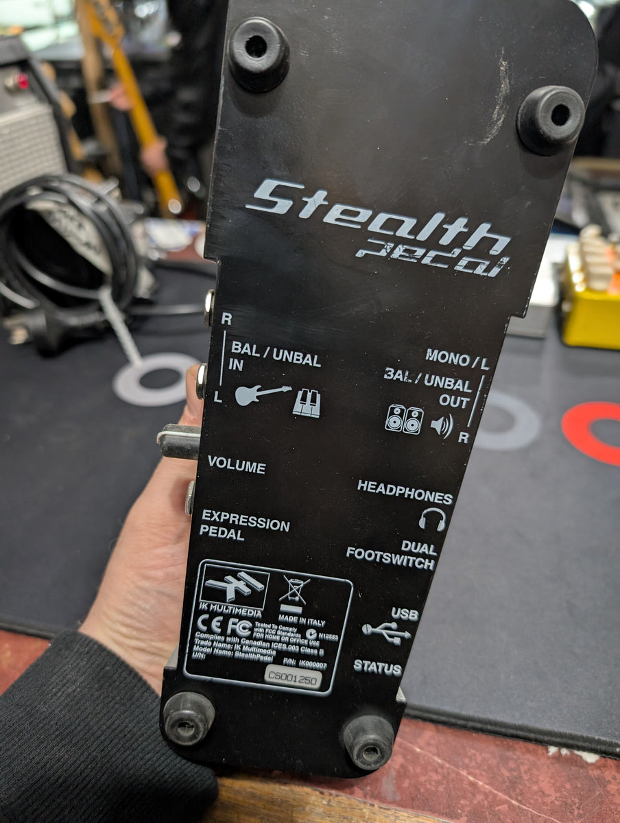 ik multimedia stealth pedal IK MULTIMEDIA