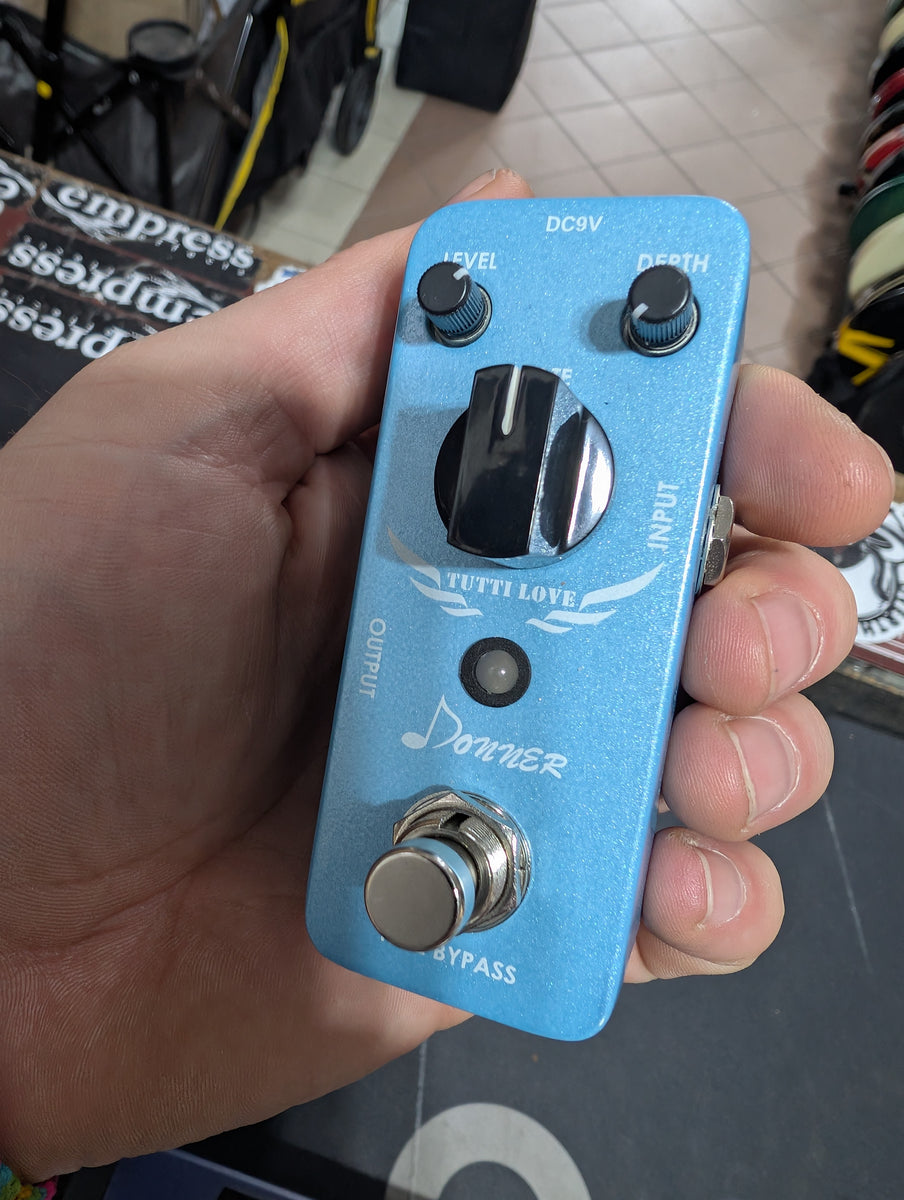 donner chorus pedal Donner