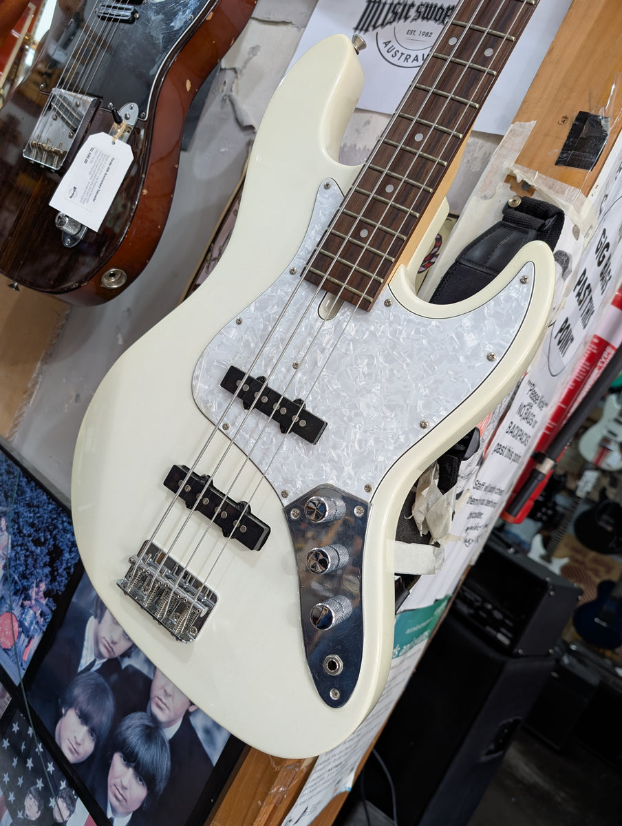Bacchus - WJB-330R Jazz Bass – musicswopshop