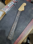 Unbranded - Jaguar Neck