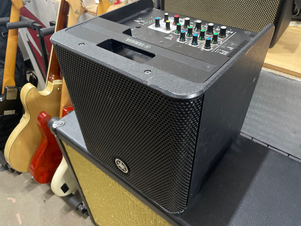 YAMAHA - STAGEPAS 200 BTR