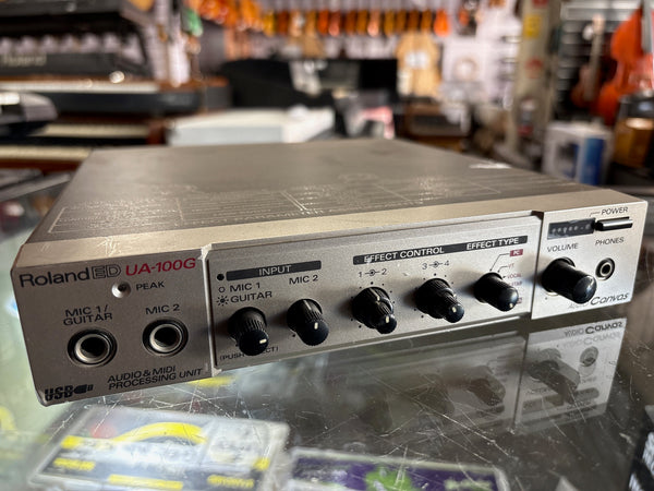 Roland - UA-100G