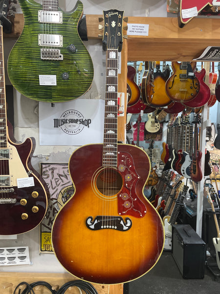 Gibson - J-200 Custom
