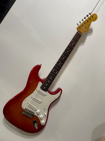 Fender - Stratocaster