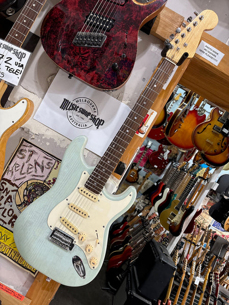 Unbranded - Stratocaster copy
