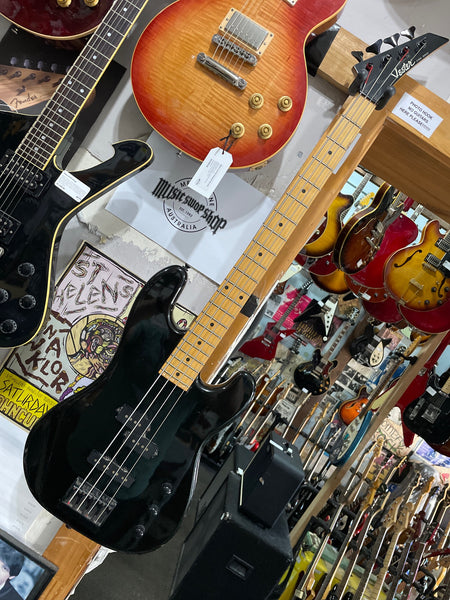 Vester - Stage Series Bass