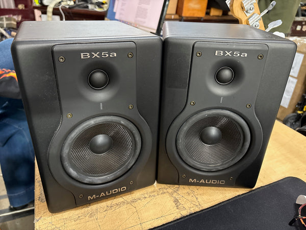 M-AUDIO - BX5a