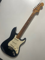 Fender - Stratocaster