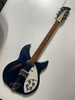 Rickenbacker - 330
