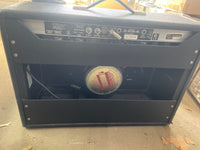 Fender - Deluxe Reverb Amp