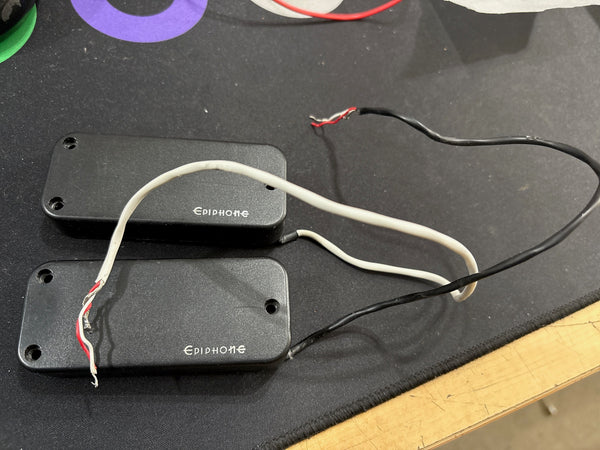 Epiphone - BassBucker pickups
