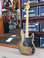 Fender - Precision Bass