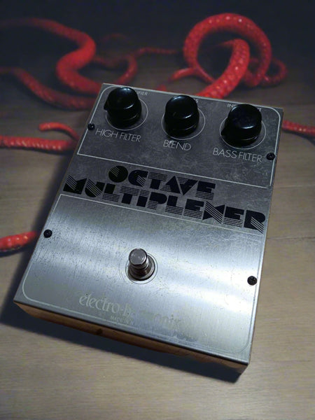 Electro-Harmonix - Octave Multiplexer – musicswopshop