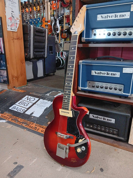 Arnold Hoyer - Model 27
