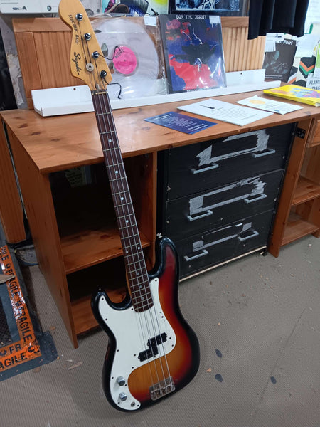 Suzuki - Electric Bass