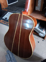 Yamaha - FG1000J
