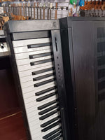 Yamaha - CLP-300