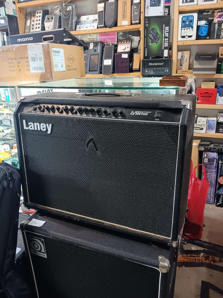 Laney - LV300 Twin