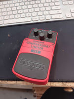 Behringer  - CL9