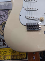 Fender - ST-68 Stratocaster