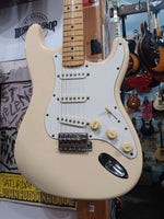 Fender - ST-68 Stratocaster