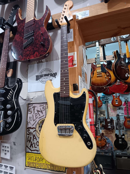 Fender - Musicmaster