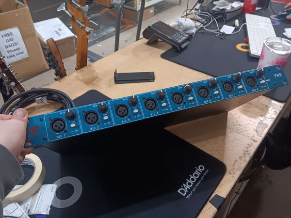 SM Pro audio - SM PR8