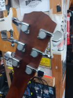 Fender - DG-8S