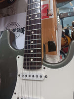 Fender - Stratocaster