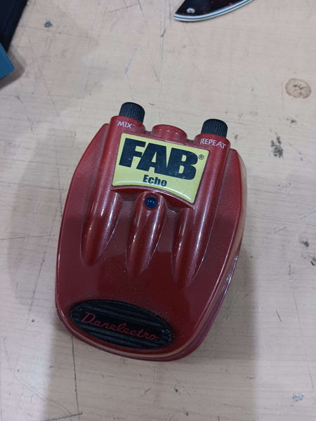 Danelectro - Fab Echo