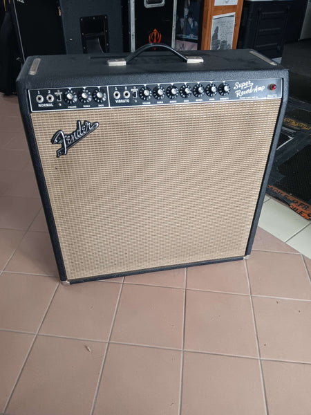 Fender - Super Reverb Amp