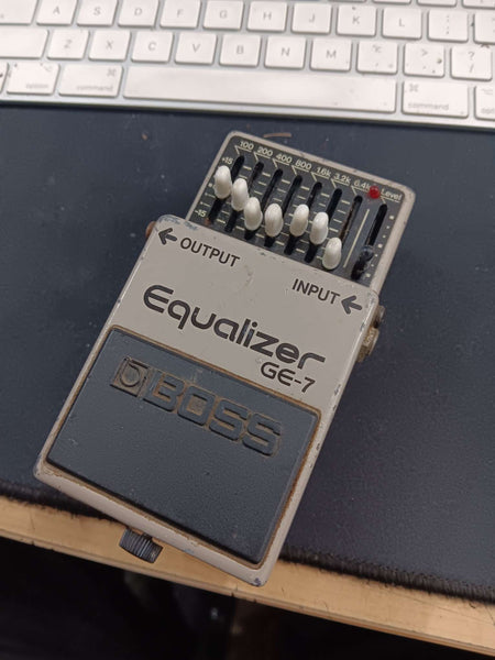 Boss - GE-7
