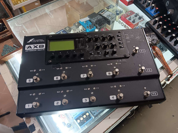 Fractal Audio Systems - AX8