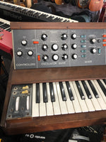 Moog - MiniMoog Model D