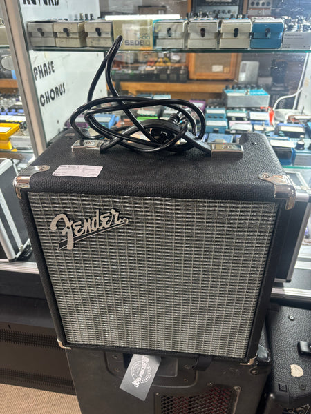 Fender  - Rumble 15
