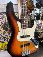 Fender  - Jazz Bass